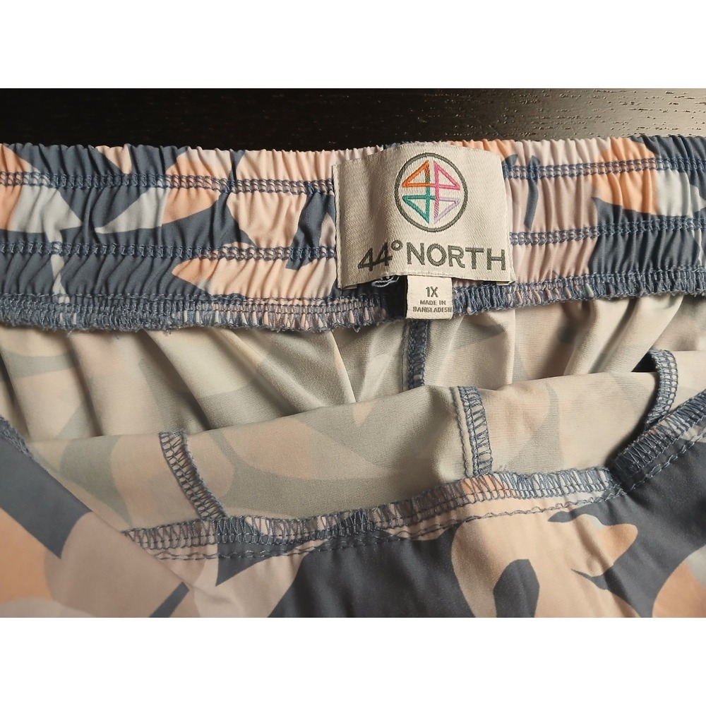44° North Stretch Men's Size 1X Floral Print Omni Shade Shorts #505C - Picture 3 of 9